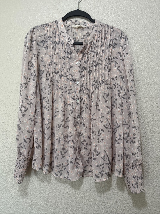 lovestitch Tops - lovestitch Blush Floral Pintuck Peasant Blouse
